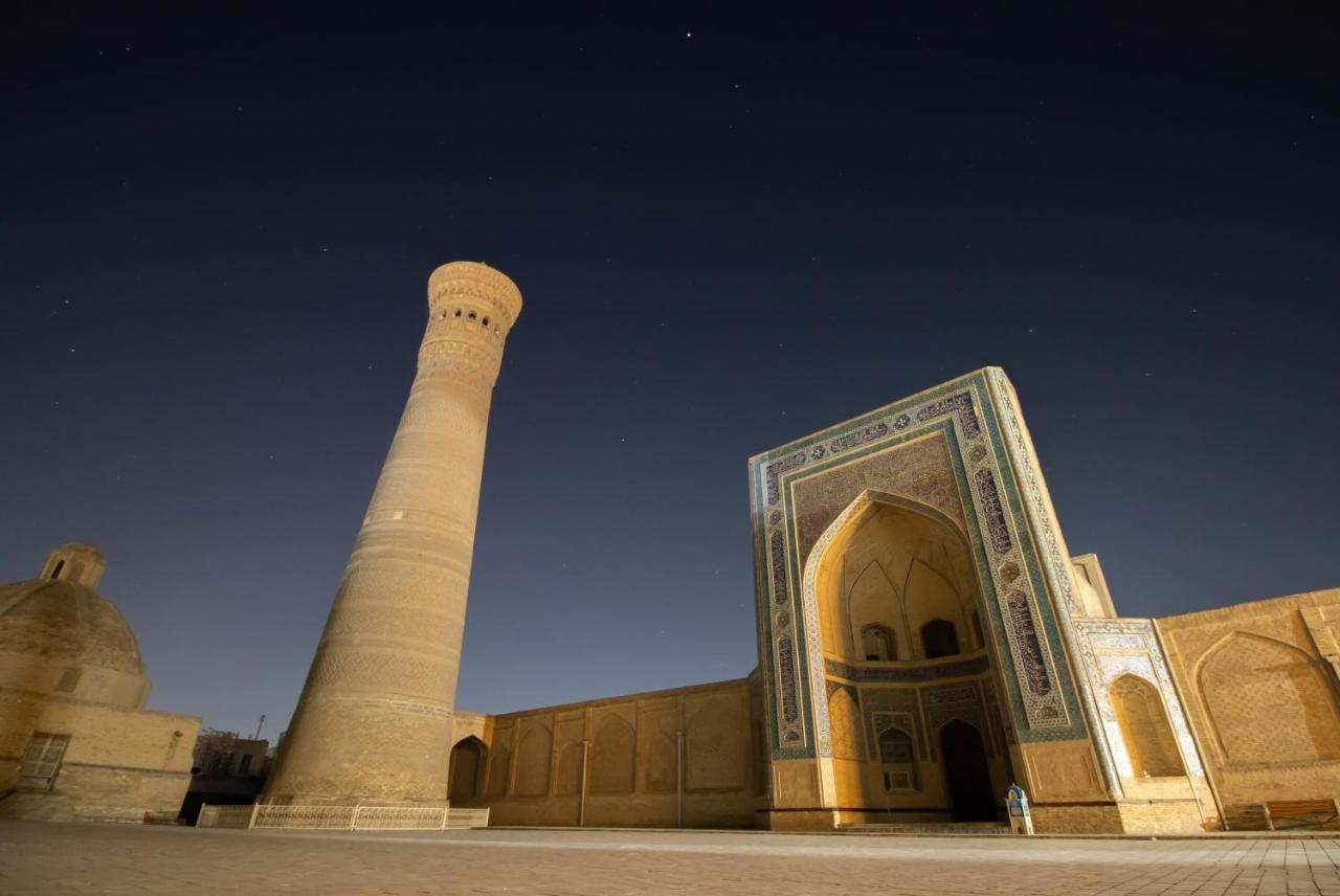 Hotel Bukhara Zaringiz Esterno foto